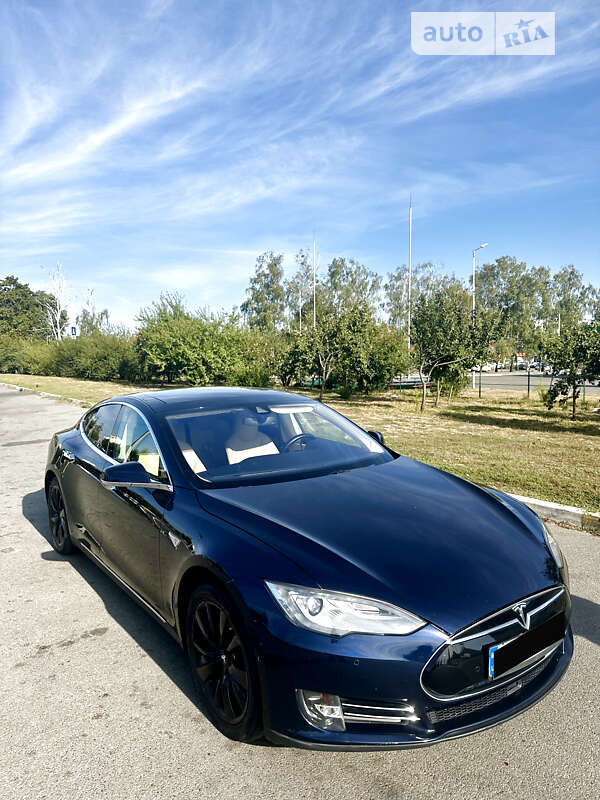 2014 tesla model s