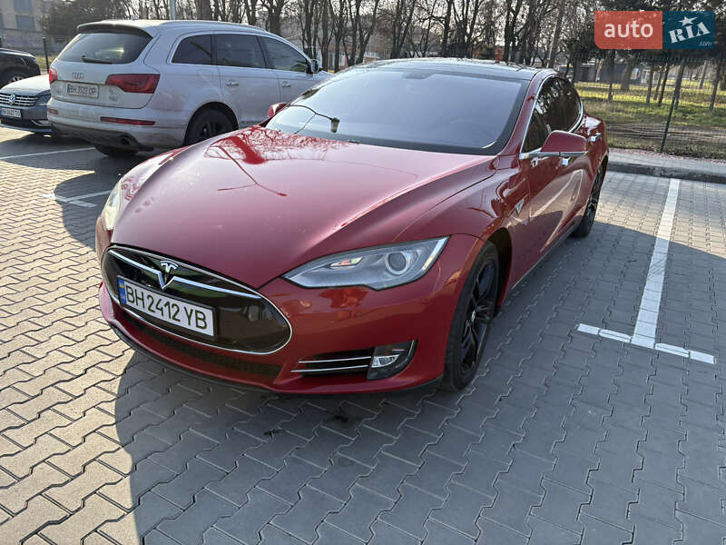 2014 tesla model s