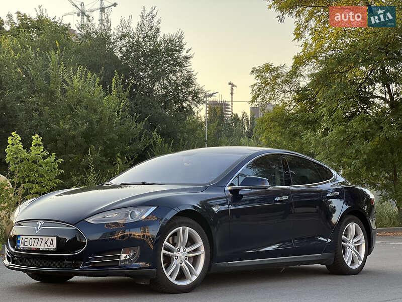 2014 tesla model s