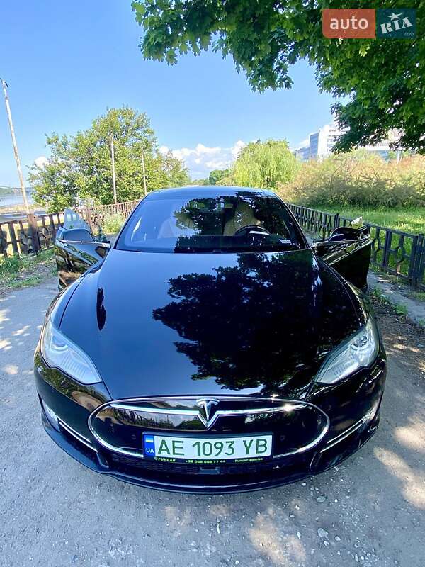 2015 tesla model s