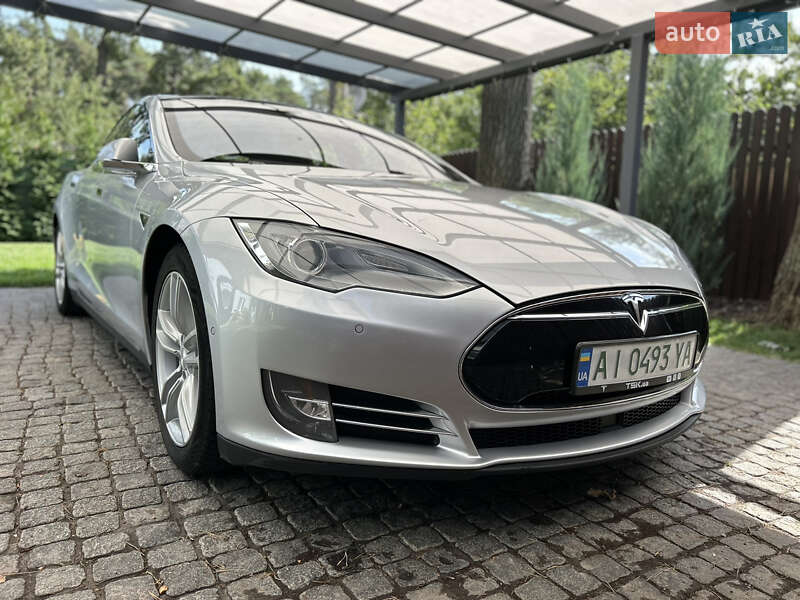 2015 tesla model s
