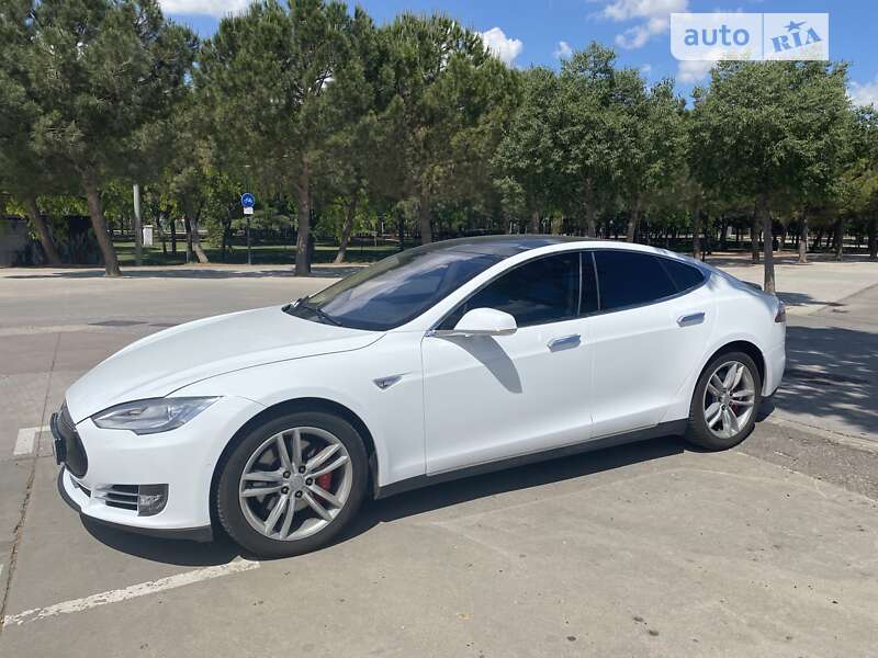 2015 tesla model s