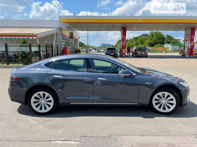 2014 tesla model s