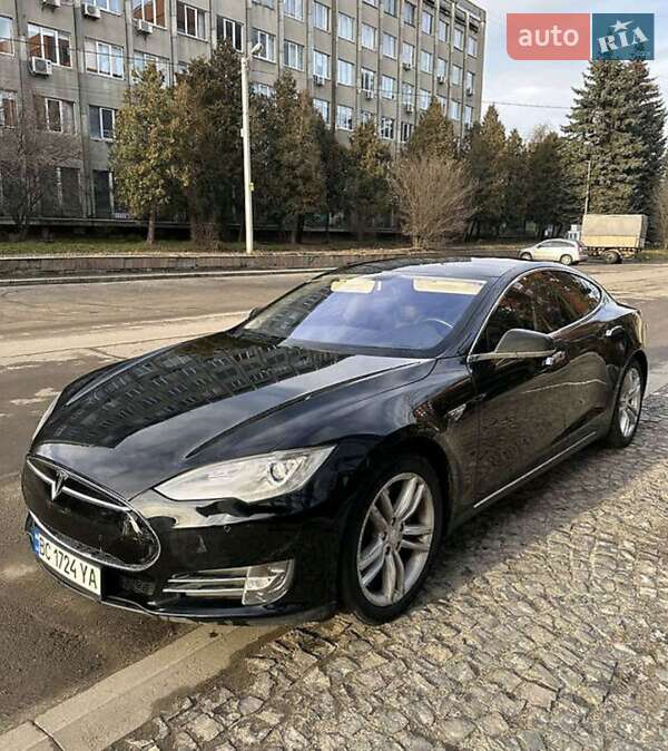 2014 tesla model s