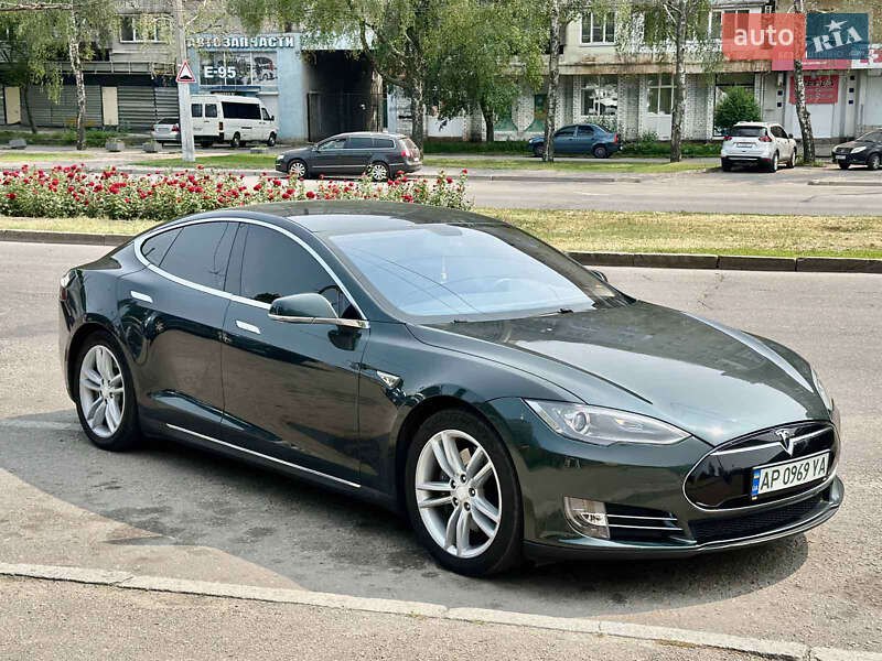 2014 tesla model s