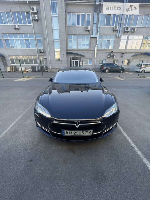 2014 tesla model s