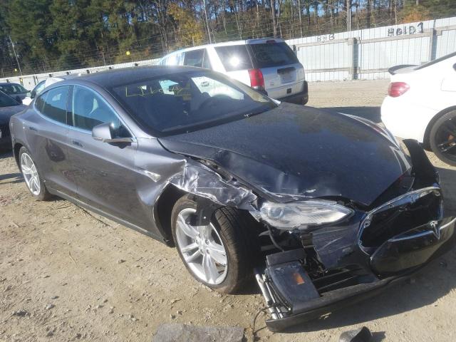 2015 TESLA Model S
