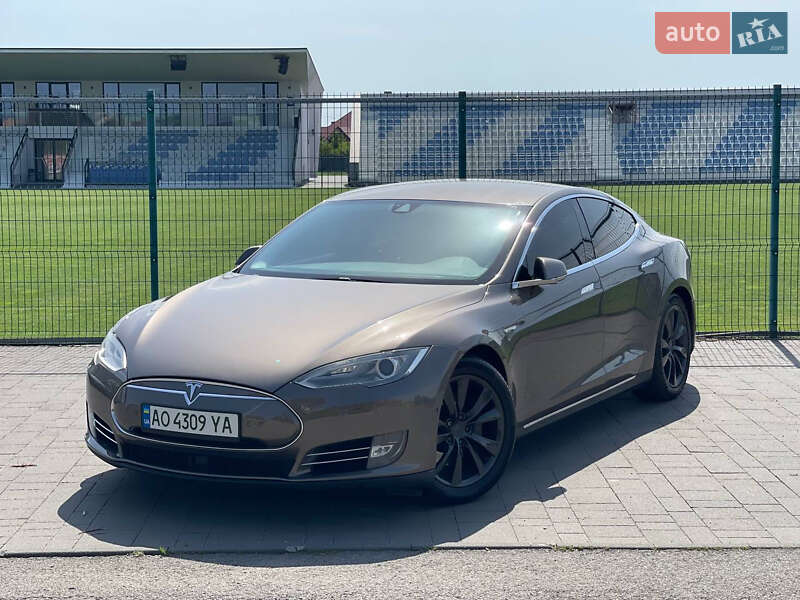 2015 tesla model s