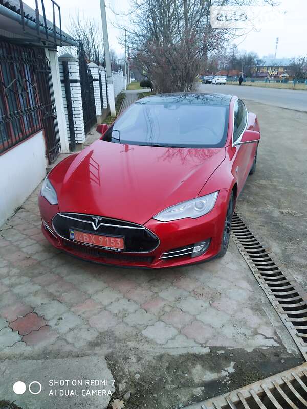 2015 tesla model s