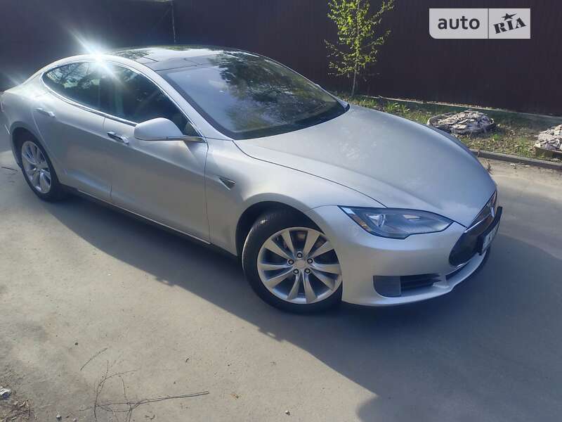 2013 tesla model s