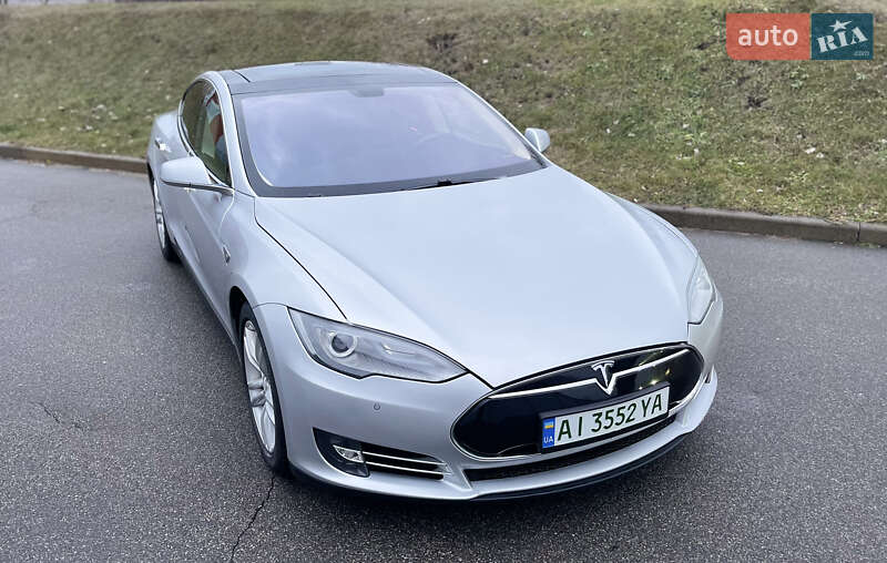 2013 tesla model s