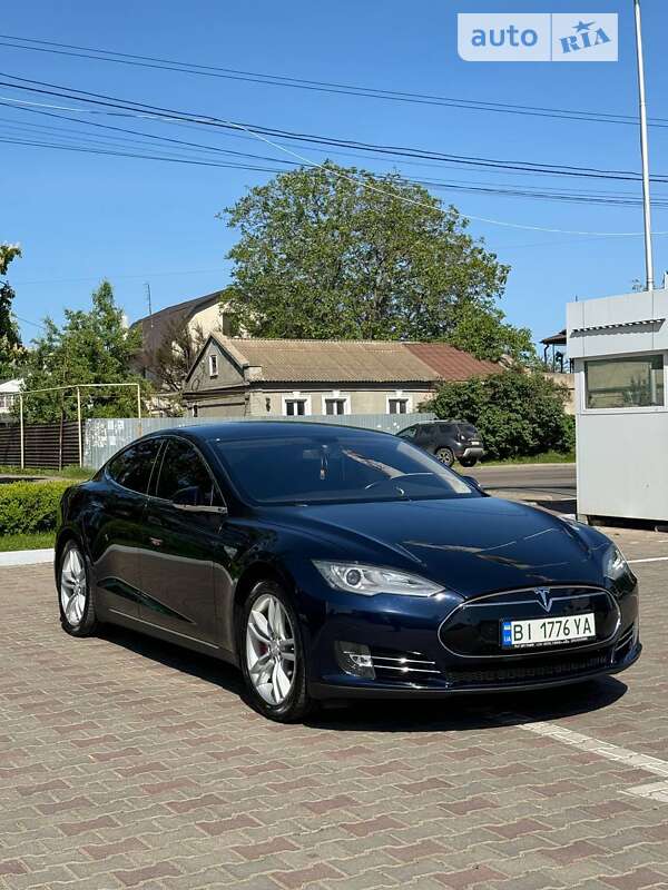 2014 tesla model s