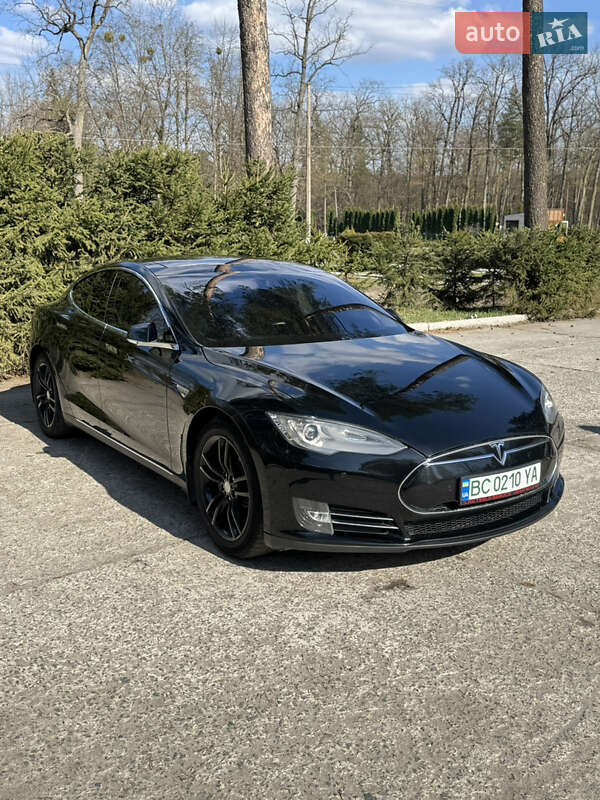 2014 tesla model s
