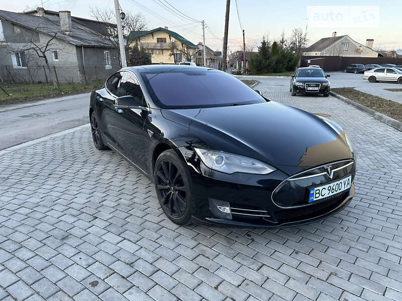 2014 tesla model s