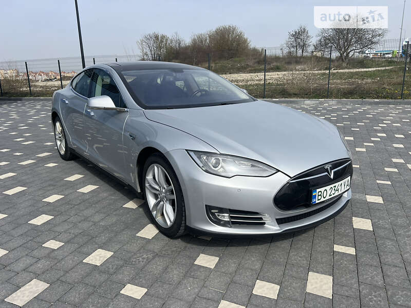 2014 tesla model s