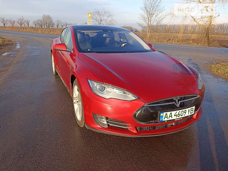 2014 tesla model s
