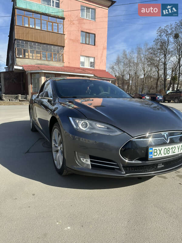 2015 tesla model s