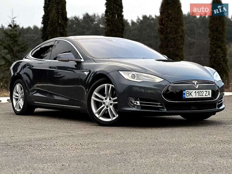 2015 tesla model s