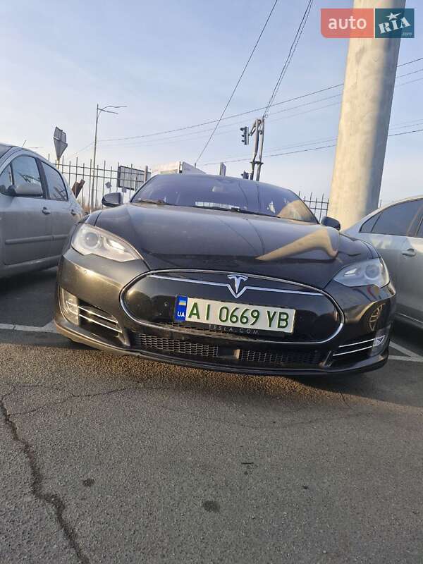 2015 tesla model s