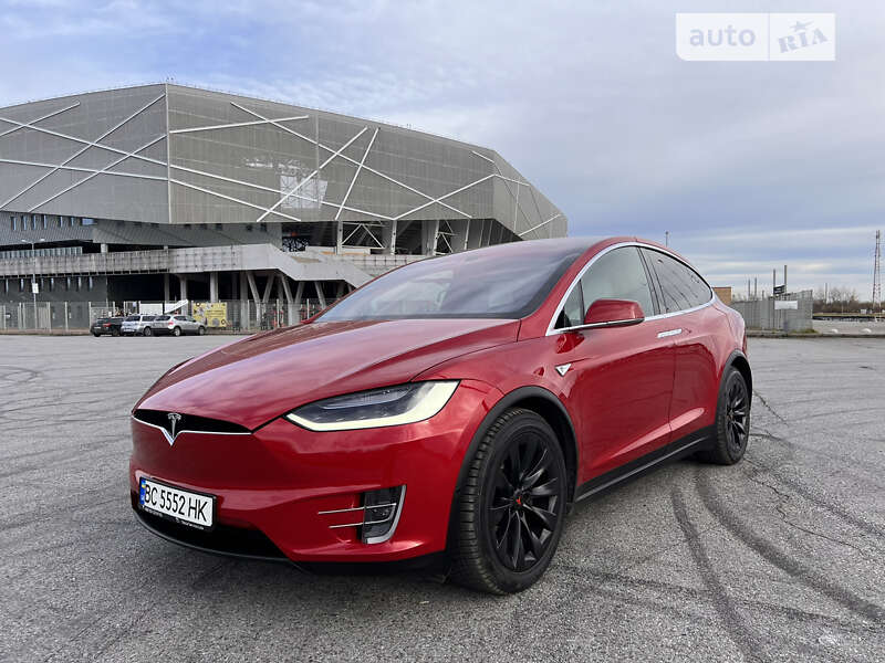 2016 tesla model x