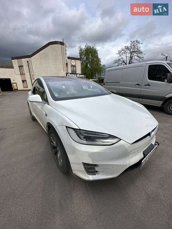 2019 tesla model x