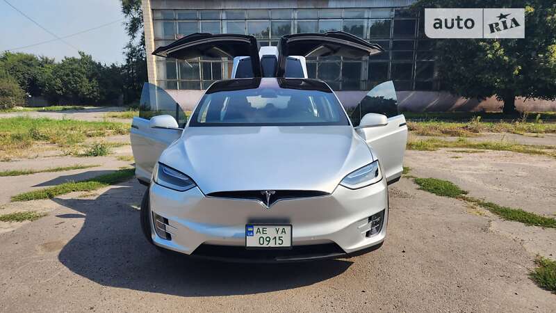 2018 tesla model x