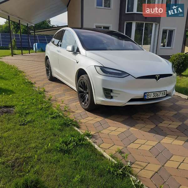 2017 TESLA Model X