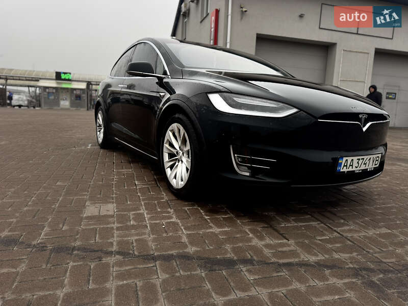 2019 tesla model x