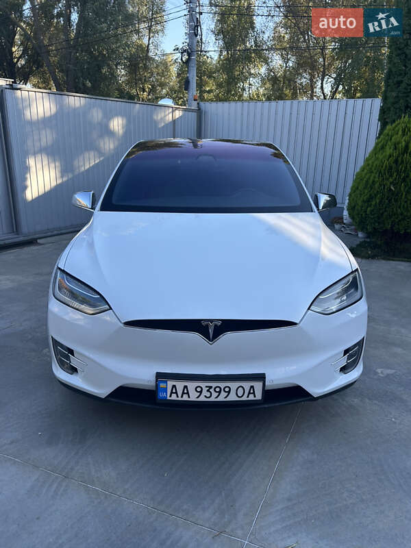 2016 tesla x p100d