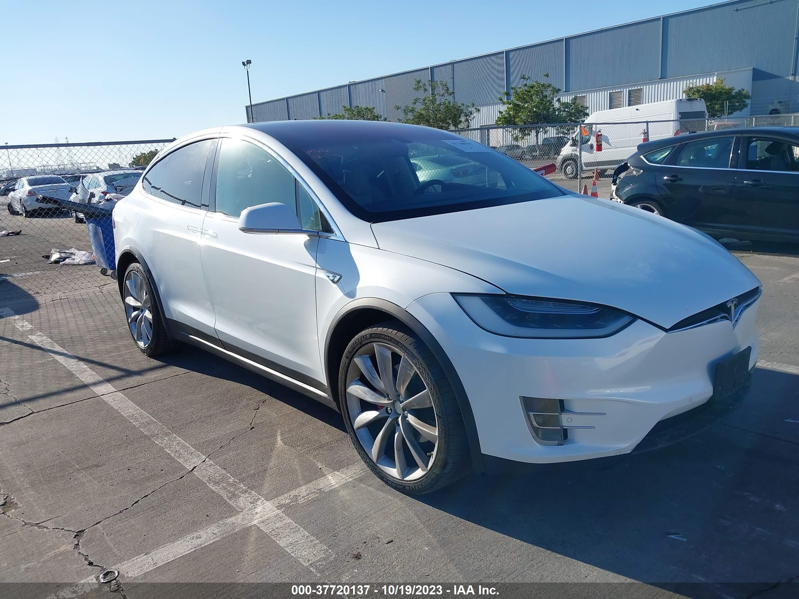 2016 tesla model x