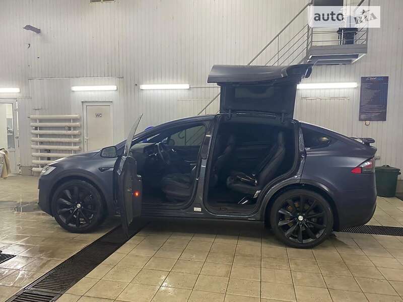 2018 tesla model x