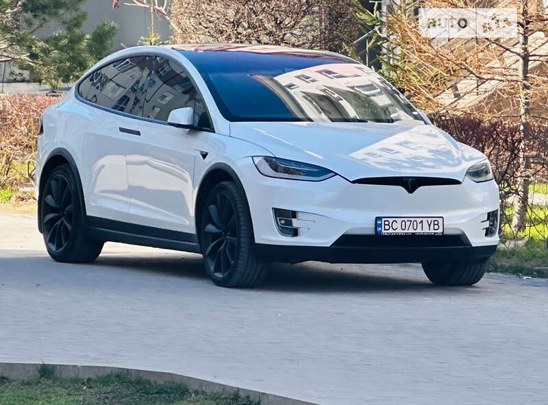 2019 tesla model x