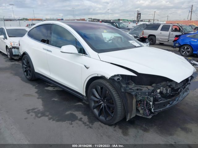 2016 TESLA Model X