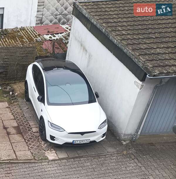 2017 tesla model x