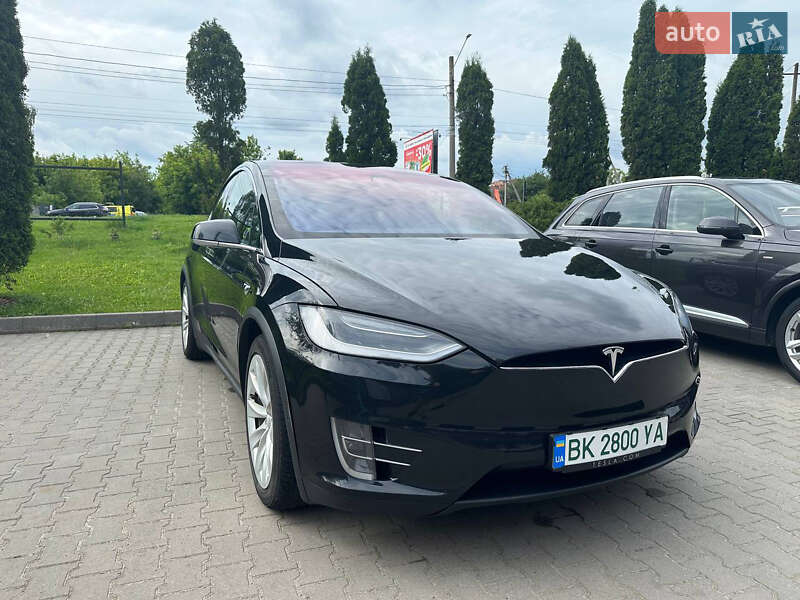 2017 tesla model x