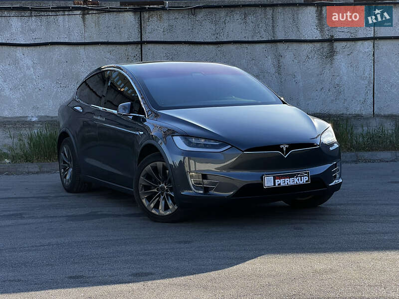 2017 tesla model x