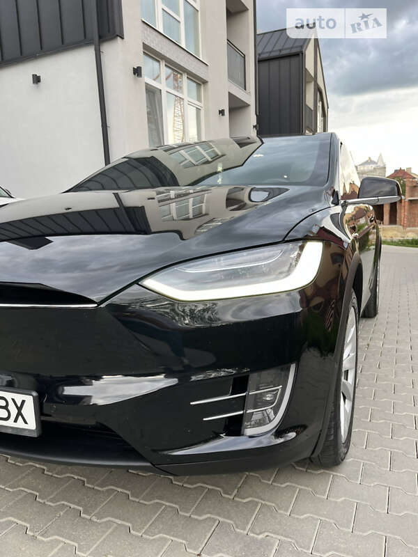 2020 tesla model x