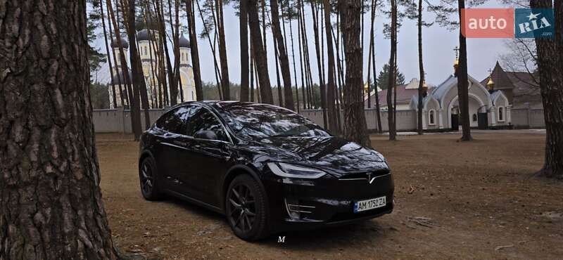 2017 tesla model x