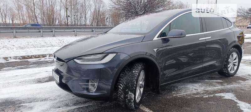 2017 tesla model x