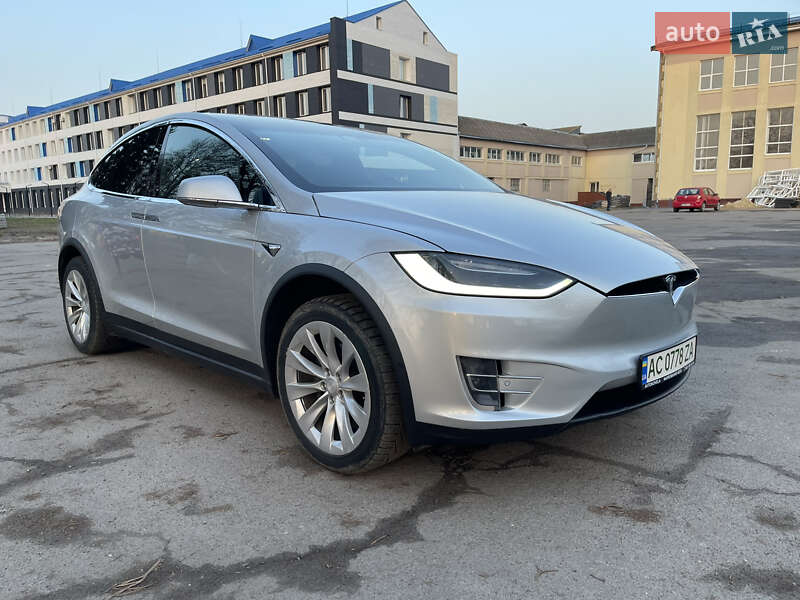 2018 tesla model x