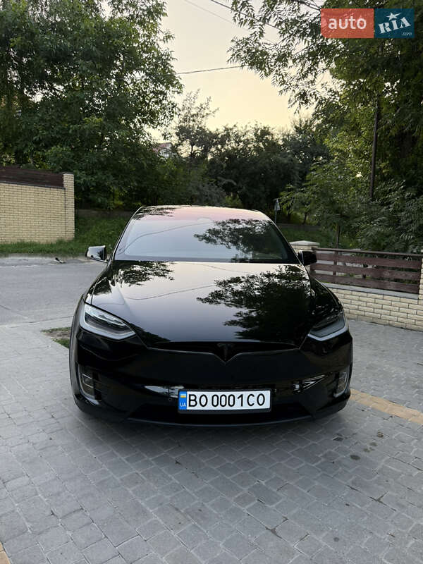 2019 tesla model x