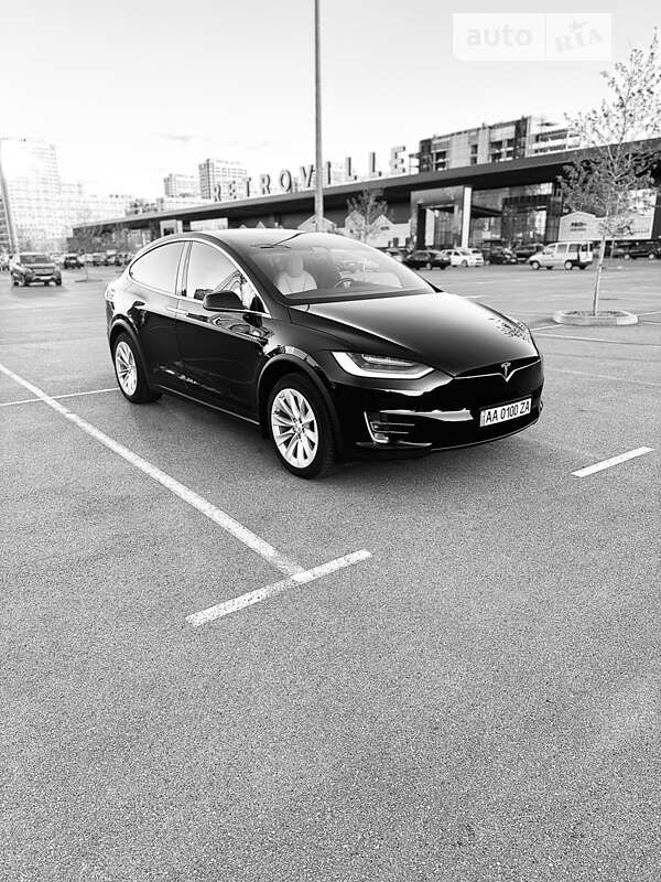 2020 tesla model x p90d