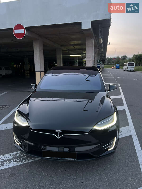 2017 tesla model x