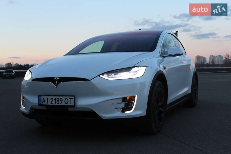 2019 tesla model x