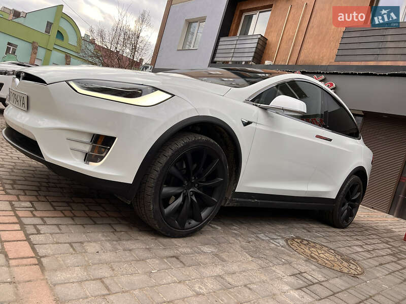 2019 tesla model x