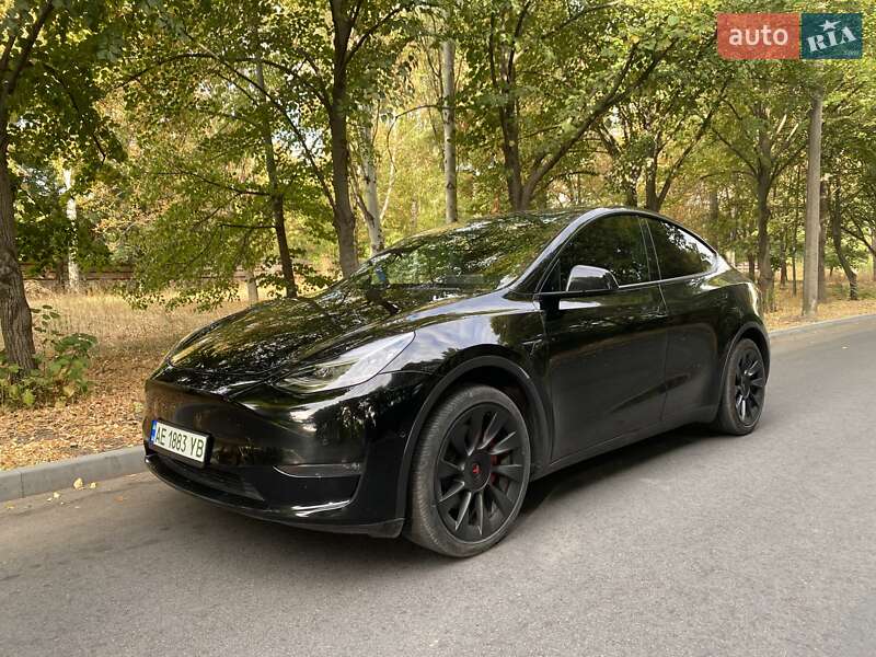 2021 tesla model y