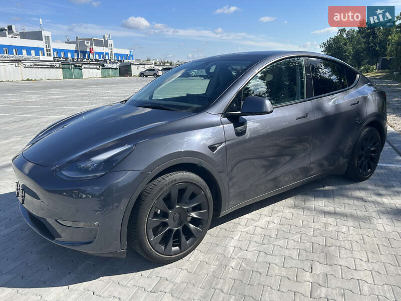 2021 tesla model y