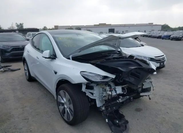 2020 tesla model y