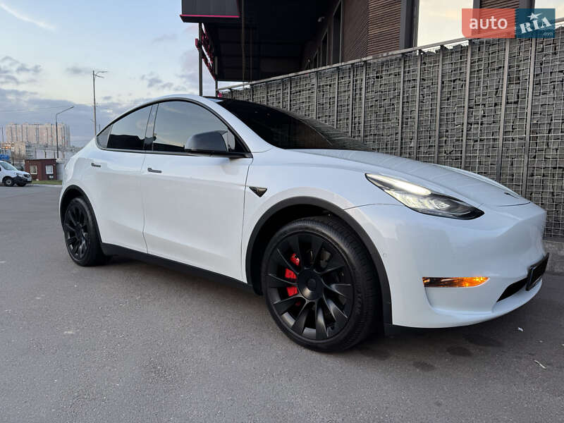 2021 tesla model y