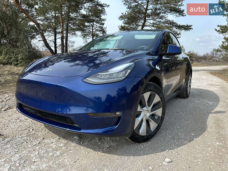 2021 tesla model y